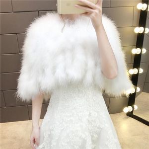 Schals Echte Straußenfedern Cape für Frauen Winter Warme Hochzeit Pelz Luxuriöse Boleros Braut Weiß Elfenbein Shrug Braut Party Schal