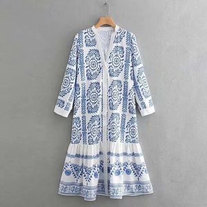 Primavera outono mulheres de 7 pontos manga v-pescoço vestido retro lndie estilo folk longo camisa solta de impressão mulheres gd521 210506