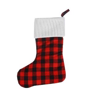 Ny Santa Stickad Plaid Patchwork Printed Halloween ChritsMas Strumpor Dekorationer Xams Träd Socks Väskor Pandents Röd Grön Xmas