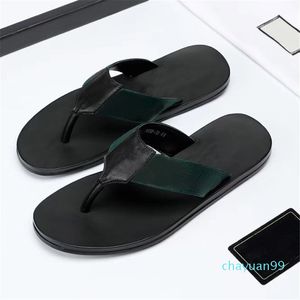 2021 Mode Svart Läder Sandaler Mules Bees Summers Slide Slippery Flat Chain Sandals Wide T-Bar Casual Beach Slip Sandals20