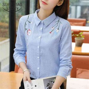 ファッションストライプオフィスの女性のシャツの女性のブラウス長袖刺繍トップスプラスサイズの服Blusas D853 30 210506