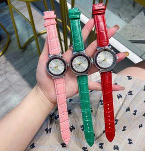 Brand Watches mulheres menina flor estilo strap de couro de quartzo relógio de pulso l62