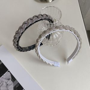 Büküm Örgülü Rhinestone Kafa Moda Saç Aksesuarları Kadın Barok Parlak Hairbands Butik Sevimli Saç Hoop Şapkalar Yeni