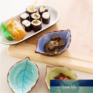 Atacado Handcraft Folhas Criativas Cerâmicas Placas Japonesas Sushi Pratos Snacks Cozinha Vinagre Molho Temperado China Desenhado Preço de Fábrica Preço