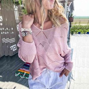 Höst Vinter V-Neck Bat Sleeve Kvinnor Stickad Sweater Fashion Hollow Out Solid Loose Pullover Jumper Ladies Casual Sweaters 210914