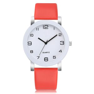 Ladies Quartz Watch 37mm Fashion Wristwatch Montre De Luxe Casual Woman Rubber Wrist Strap