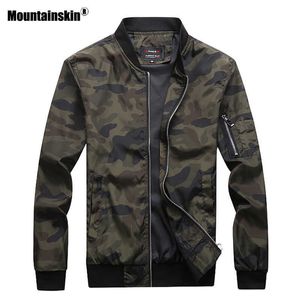 MountainsKin 2020 New Mäns Camouflage Jackor Male Coats Camo Bomber Jacket Mens Märke Kläder Outwear Plus Size M-7XL SA527 X0621