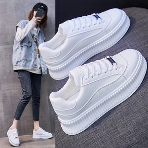 Yeni Varış Moda Beyaz Ayakkabı Kalın Alt Kurulu Spor Sneakers Trendy Kadın Günlük Trainers Açık Koşu Yürüyüş Boyutu 36-40