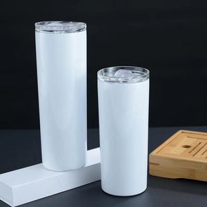 Bottiglie d'acqua Tazze Vuoti di sublimazione Bicchiere Bicchiere da caffè in acciaio inossidabile Bicchieri da vino isolati con cannucce Vuoto 20OZ 2024