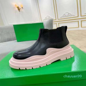 2021 최신 부츠 여성 타이어 Up Chunky Tread Sole Wavy Codized Rubber Round Toe 플랫폼 송아지 가죽 풀 온 발목 부츠 35-40 625