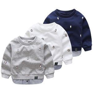 Vår Höst 2-10 år gammal Barn Långärmad Tecknad film Animal Print Patchwork Fake 2 st Kids Basic Sweatshirt Baby Boy 211111