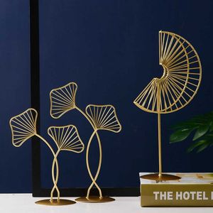 Simple Golden Ornaments Home Decor Modern Decoration Accessories Ginkgo Biloba Figurines Wedding 210804