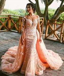 Arabic Long Sleeves Lace Mermaid Evening Dresses with Detachable Train Appliqued Scoop Neck Backless Formal Prom Dress Party Gowns M111