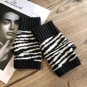 Pięć palców Rękawice Moda Lampart Zebra Wzór Dzianiny Wełny Stretch Ekran Dotykowy Fludless Mitten Damska Zima Warm Half Finger G