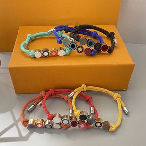 Bead Mens Womens Armbanden Love Armband Strands voor Accessoires Gift Paar Nylon Touw Armbanden Mode Merkverjaardag presenteert Sieraden