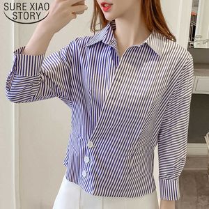 Blusas Mujer de Moda秋の韓国のデザイン女性のシャツ単一の行ボタンストライプシャツレディーストップスとブラウス6420 50 210527