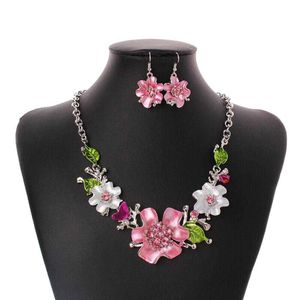Jewelry Sets Luxury designer Bracelet Fashion Multicolor Women Flower Rhinestone Inlaid Pendant Necklace Earrings Set wedding