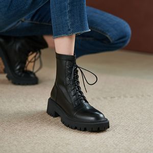 Wonen's Soft PU Leather Short Boots Classic British Style Tjock-Soled Motorcycle Martin Boots Höst och Vinter Tjocka Skor