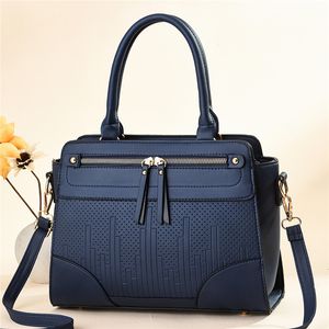 Beauty Handbag المرأة حمل الحقائب 2021 الأزياء حقائب الكتف العصرية سعة كبيرة مصمم حقيبة محفظة سيدة حزمة التسوق بالجملة