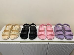 Luxury Sandals Designer Big Girls Ladies Jelly Color G Sandal Fashion Solid Beach Flat 4Colors HH22-10