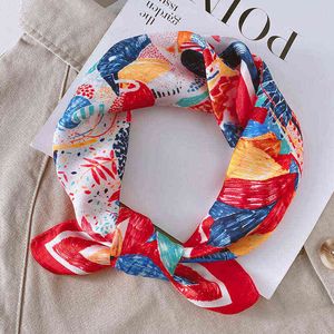 100% Real Silk Scarf Mulheres Luxury Marca Impressão Pequenas Lenços Para Cabelo Pescoço Capa Foulard Feminino Kerchief Bandana 2021 NOVO Y220228