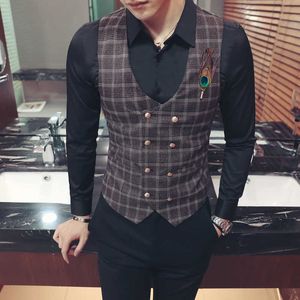 Feather Męskie Klasyczne Kamizelki Plaid Double-Breasted Casual Slim Bez Rękawów Formalna Suknia Biznesowa Kamizelki Nightclub Wedding Waistcoat 210527