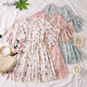 Women Floral Print Beach Style Chiffon Dress Summer V-neck Flare Sleeve Knee-length Female Elegant Party 210430