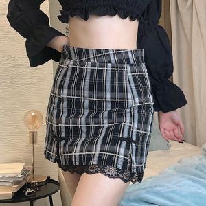 Skirts Sexy Urban Casual Style Women's 2021 Spring High-Waist Dark And Light Plaid Print Skirt Lace Stitching Thin Black