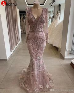 새로운! 먼지가 많은 핑크 레이스 Appliqued Mermaid Prom Dresses 빈티지 긴 소매 롱 공식 파티 미인 가운