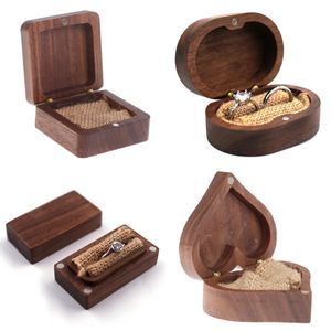 1pcs Bröllop Trä Ringar Smycken Arrangör Display Travel Case Portable Storage Heart / Square Shape Box Walnut Packaging