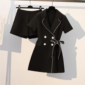 Zweiteiliger Anzug Plus Size Lady Sommer Schlank Junger Stil Schwarz Kerbkragen Hemden Schnürung Enge Taille Shorts Weibliche Mode Set X0428