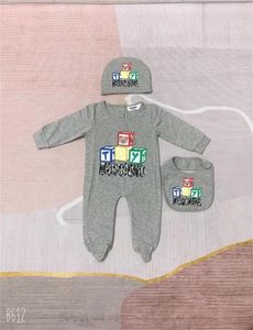 New Toddler Infant Romper Baby Abbigliamento Set di Abbigliamento Ragazzi Ragazze Manica Full Lattice Soft Lattsuits Tute Pagliaccetto Cappello Bib Set Suit Mesi
