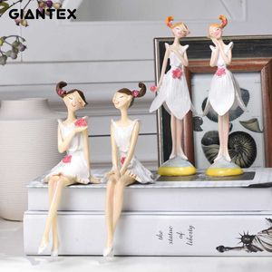 Giantex 2 adet / takım Güzel Standı Melek Reçine Craft Peri Figürinler Düğün Hediyesi Ev Dekorasyon U0945 210607