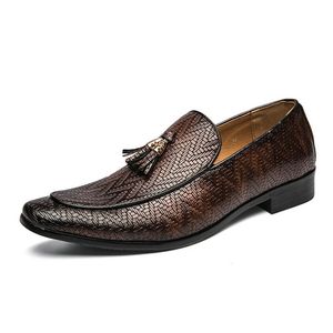 Męskie buty Sukienka Oryginalna skóra Podwójna klamra Monk Strap Mężczyźni Snake Drukuj Cap Toe Classic Włoski but