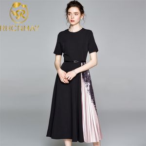 ヴィンテージエレガントな黒のミディオフィスレディーワークドレス夏のプリントプリーツパッチワークAラインカジュアルシックプラスサイズS-3XL 210506