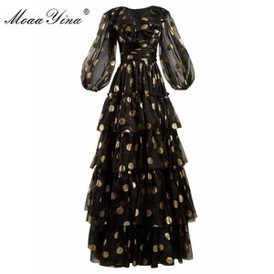 Moda Designer Runway Sukienka Wiosna Letnie Kobiety Dress V-Neck Dot Mesh Black Elegant Party Ruffles Dresses 210524