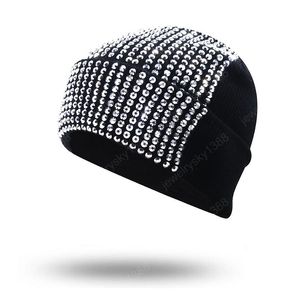 Höst vinter hattar för kvinnor damer glänsande rhinestone beanie kepsar kvinnlig casual mode soft cap skullies bonnet