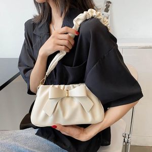 Shoulder Bags Pleated Handlebags Women Butterfly Knot PU Cloud Leisure Armpit Bag Shopping Dumpling Handbag Female