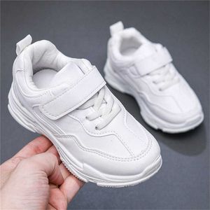 Dziewczyny Chłopcy Wiosna Casual Buty PU Leather White Sneakers Lekkie Oddychające Slip Motor Buty Treningowe Dzieci G1025