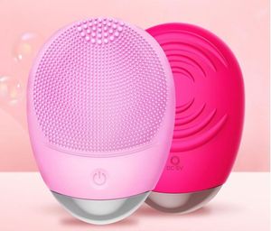 Escova facial de silicone elétrica limpeza Sonic vibração limpador de lavagem profunda lavagem de poros massageador de pele rosa / rosa vermelha