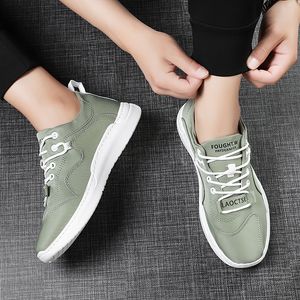 Verão wtih sapatos masculinos respiráveis ​​tendência de tendência de tendência de tendência juventude moda baixa ao ar livre esportes conforto generoso exército de lona verde cáqui verde