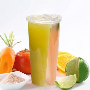 500 sztuk 600ml w kształcie serca Serce Cups Transparent Plastic DisposableCup z pokrywkami Mleko Herbata Juice File do Kochania Para SN1212