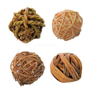 Pequenos suprimentos de animais 4 pcs atividade natural mastigar brinquedos coelhos Papagaio Papagaio Jogar Rattan Balls Dropship