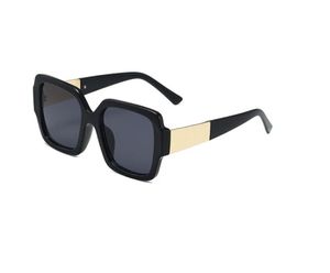 Sommer neueste Frau Mode UV-Schutz Sonnenbrille Damen Outdoor-Fahrbrille Strand große stilvolle Herrenmode Sonnenbrille Brillen