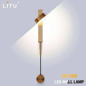 LED Kryty Lampy ścienne Obrót Ściemniający Przełącznik LED Światła Nowoczesne Stai Deco Sconce Sconce Salon Golden Oprawa 210724