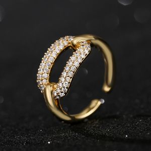 カラフルなCZ Eternity Band Ring幾何学的なデザインの開いた終わりの婚約の結婚指輪が女性のための結婚指輪ジュエリー