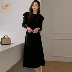 Herbst Winter Dicke Warme Pullover Kleider Elegante Strick Korea Chic Frauen Schlank Rüschen Plissee Vestido Da Festa 210520