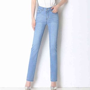 Womens Skinny Denim Jeans für Frühling Sommer Gerade Abnehmen Bleistift Füße Plus Größe Baumwolle Stretch Hellblau 6XL 211129