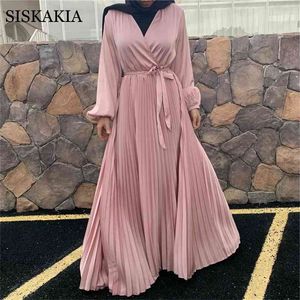 Solidna sukienka satynowa maxi dla kobiet wiosna moda v neck z długim rękawem plisowany huśtawka Turcja Qtar Oman Arabskie ubrania 210517