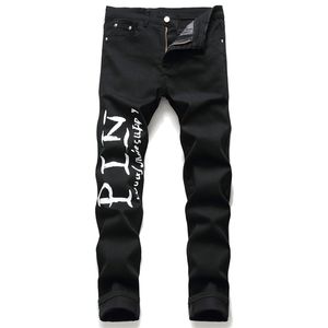 Calças de brim masculinas pretas elásticas confortáveis com estampa de letra de rua alta ajuste fino hip hop calças de dança jeans x0621